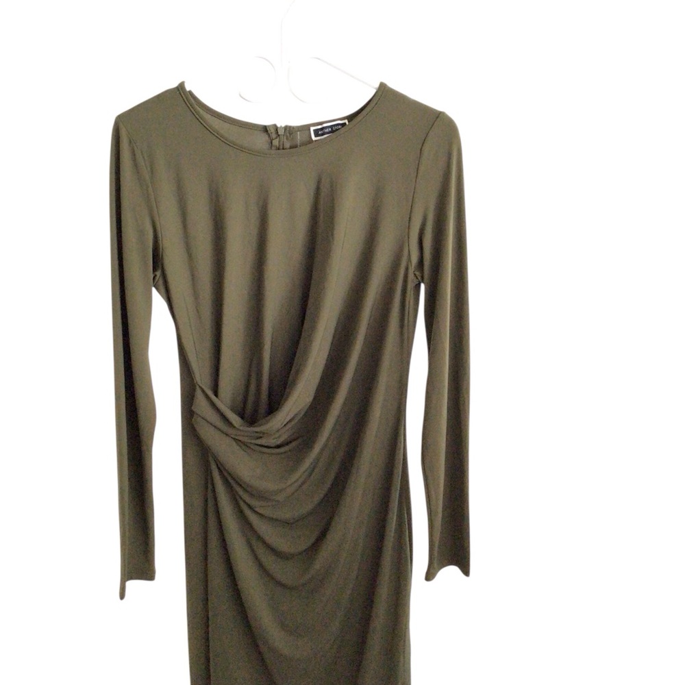 Elegant Olive Green Long Sleeve Dress